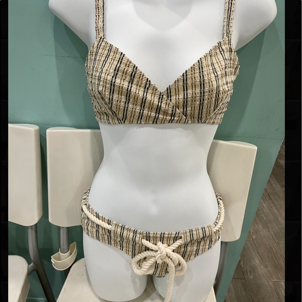 Lisa Marie Fernandez Bikini